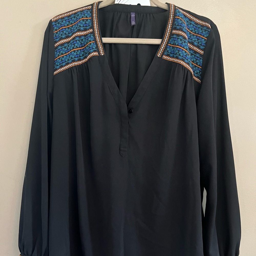 NYDJ top size xL